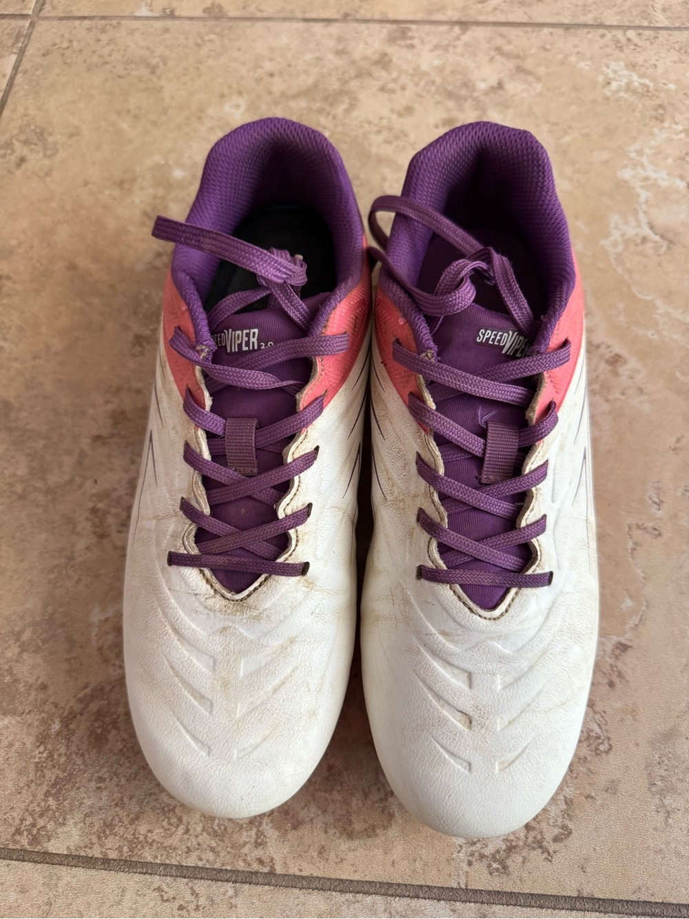 Big girls size 5 DSG Soccer Cleats